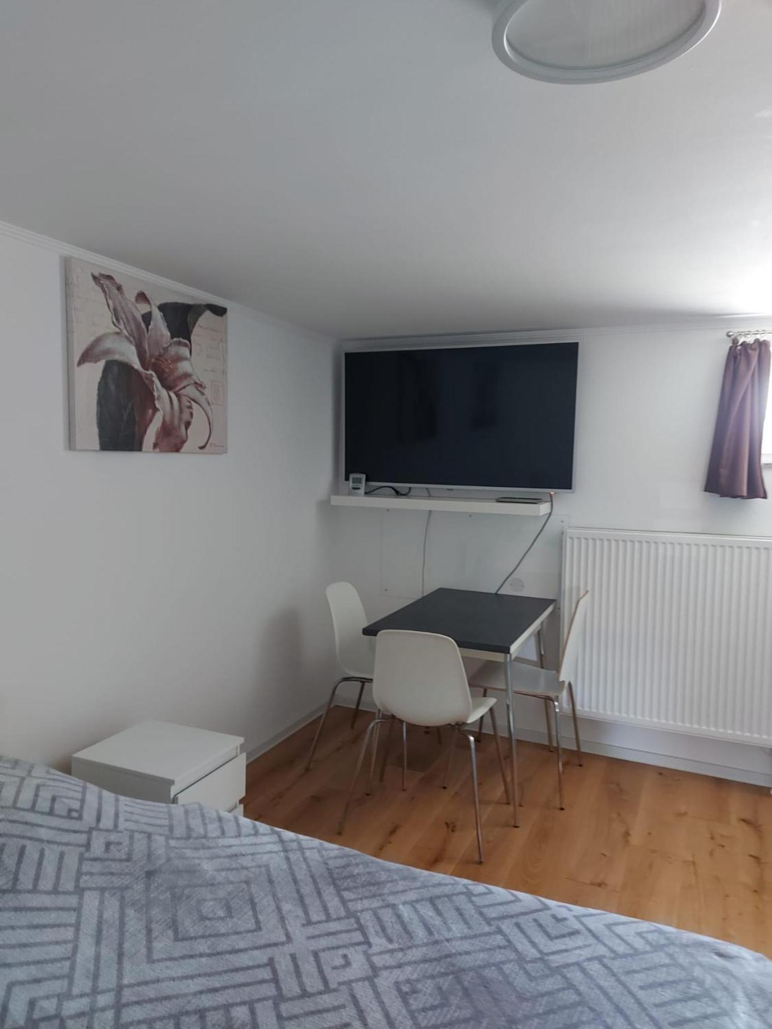 Zimmer In Direkter Naehe Zu Basel Гренцах-Вилен Экстерьер фото